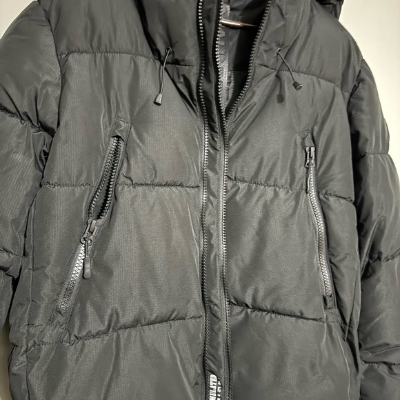 💙 NEW WITHOUT TAG 💙 ZARA!!!💚 Black Puffer Jacket with Hood and Quilted Design. - Picture 5 of 13